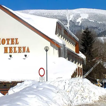 Helena 3*